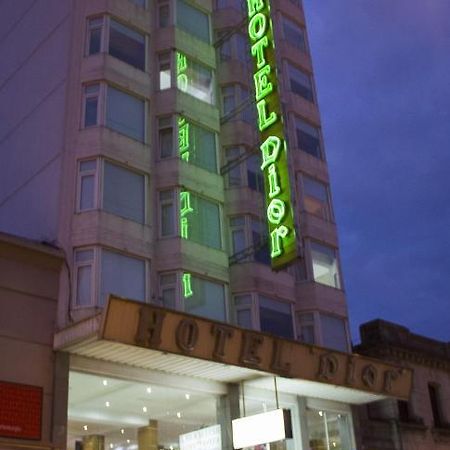 Hotel Dior Тандил Екстериор снимка
